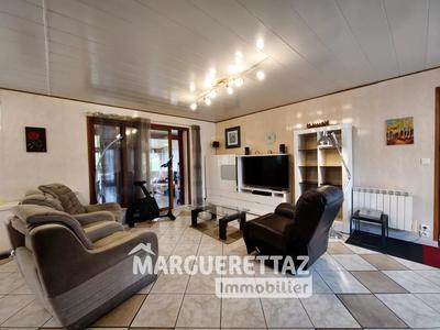 Maison - 198 m² - 8 pièces