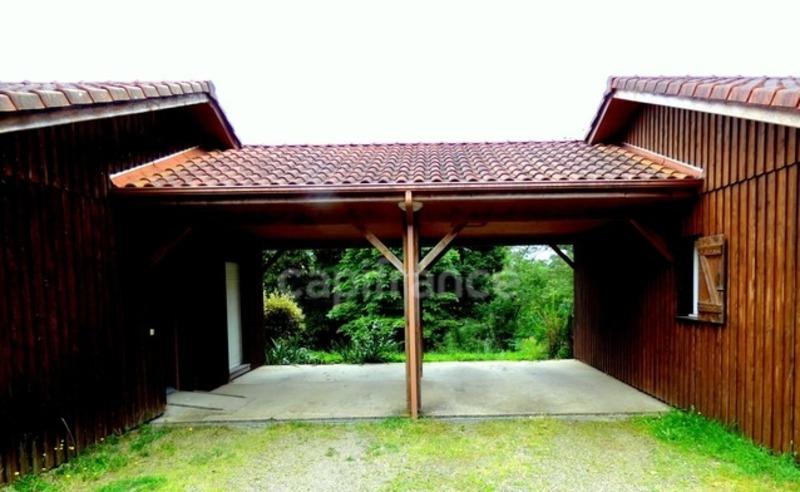 Maison - 225 m² - 9 pièces