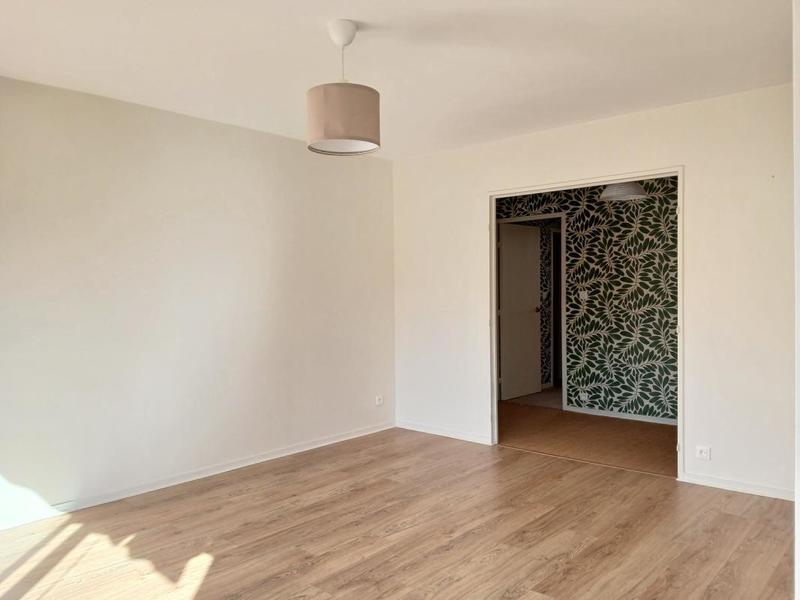 Appartement - 81 m² - 4 pièces