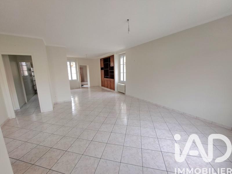 Maison - 94 m² - 5 pièces