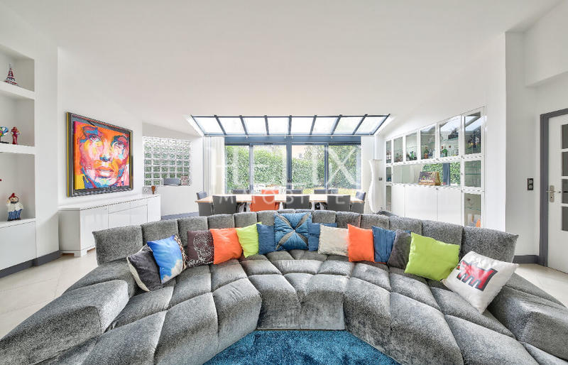 Maison - 190 m² - 8 pièces