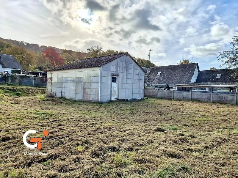 Terrain constructible - 929 m²