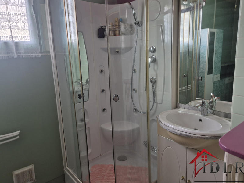 Maison - 107 m² - 6 pièces