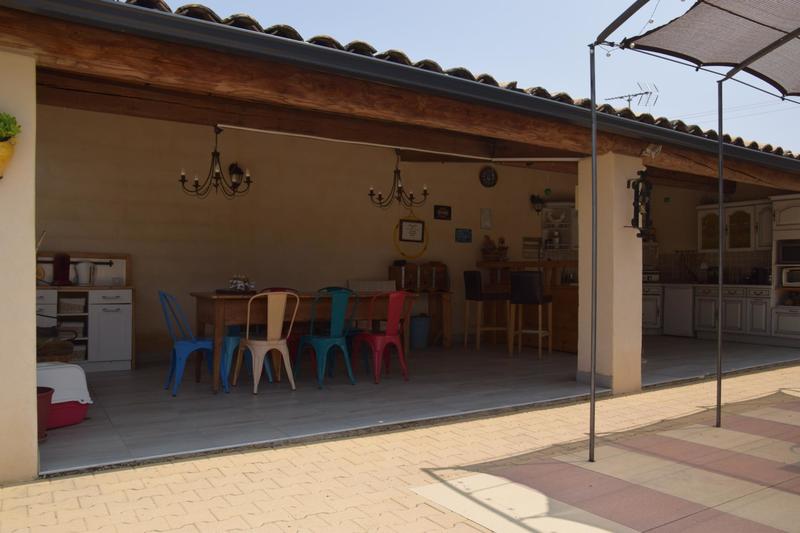 Maison - 210 m² - 6 pièces