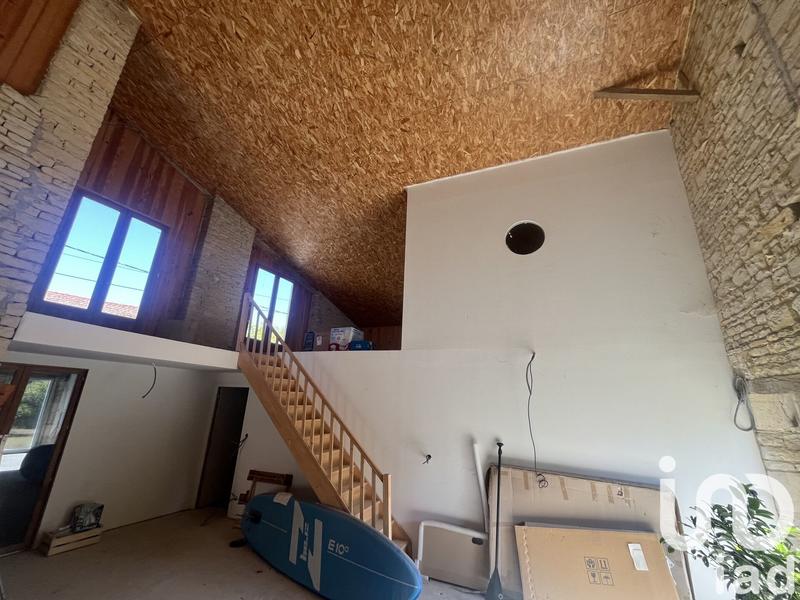 Maison - 167 m² - 10 pièces