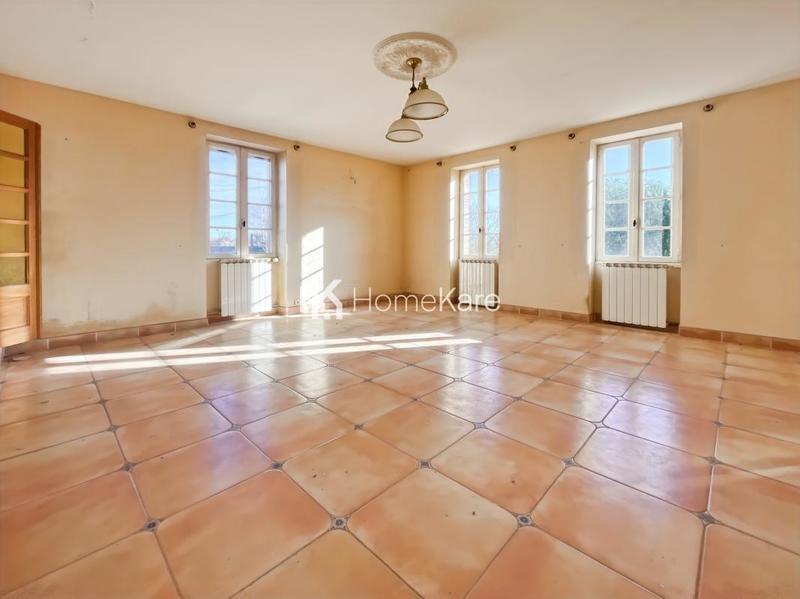 Maison - 170 m² - 5 pièces