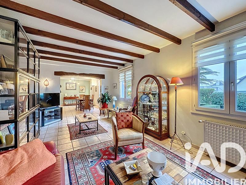 Maison - 160 m² - 8 pièces