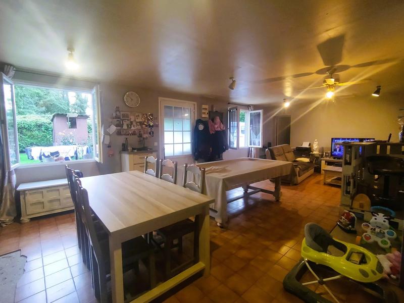 Maison - 98 m² - 4 pièces