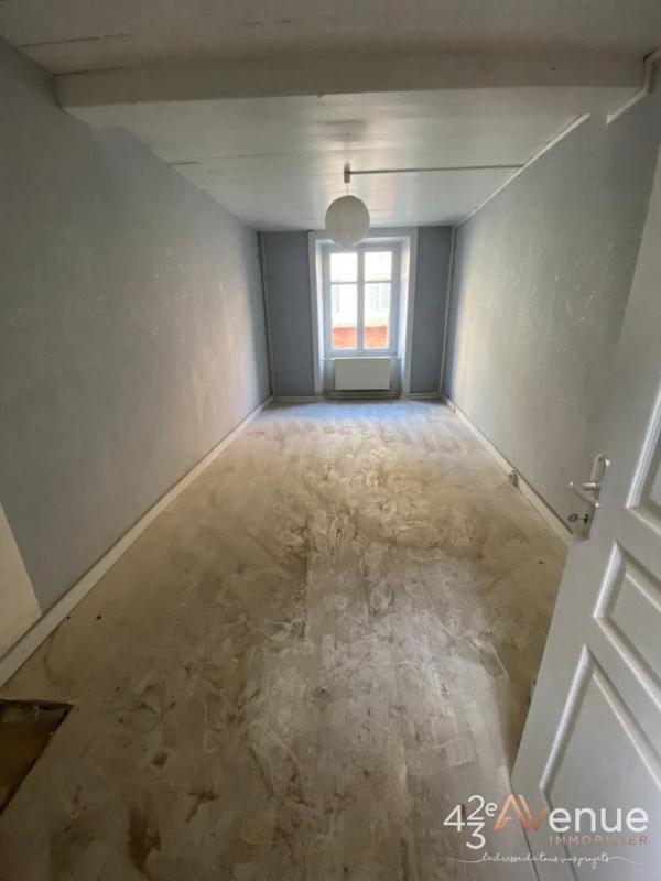 Immeuble - 76 m² - 4 pièces