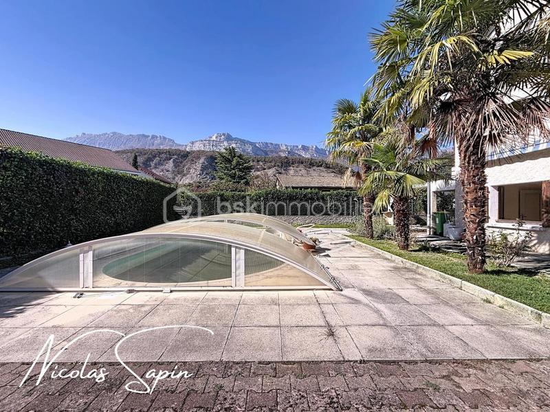 Maison - 128 m² - 5 pièces