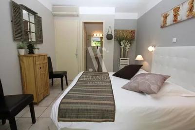 Hôtel particulier - 600 m² - 20 pièces