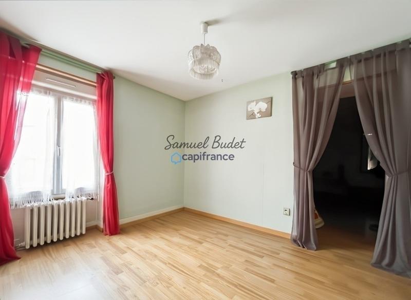 Maison - 141 m² - 6 pièces