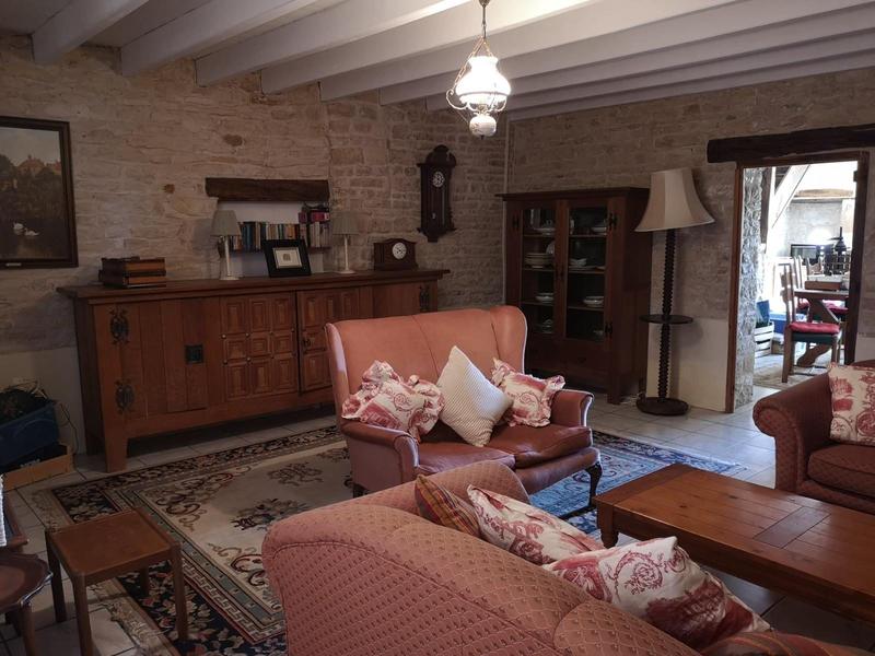 Maison - 258 m² - 10 pièces