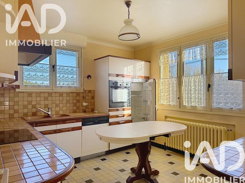 Maison - 93 m² - 4 pièces