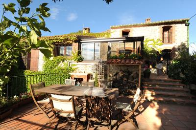 Maison - 205 m² - 10 pièces