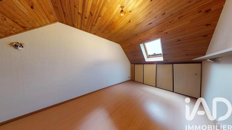 Maison - 122 m² - 7 pièces