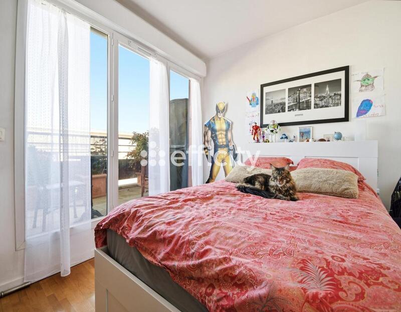 Appartement - 100 m² - 4 pièces