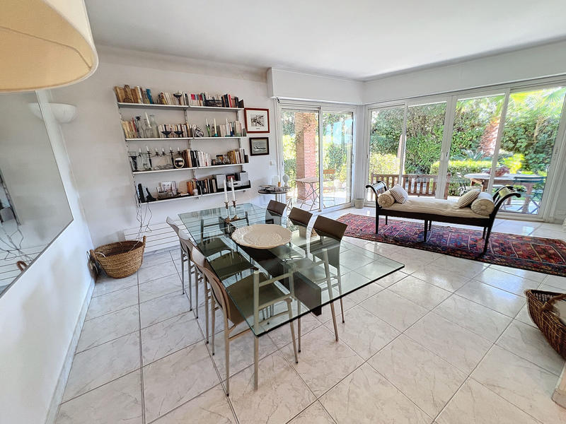 Appartement - 109 m² - 3 pièces