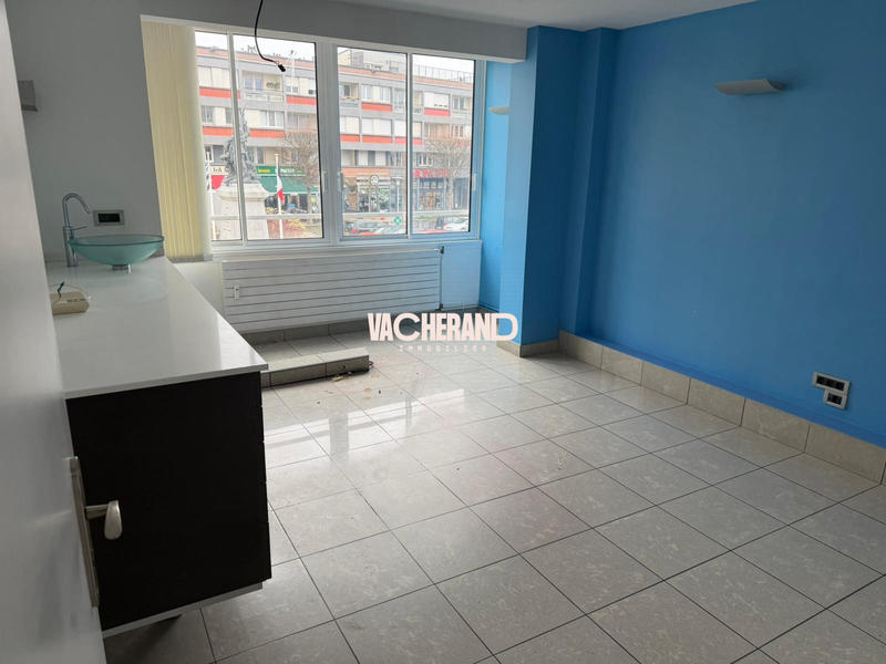 Appartement - 90 m² - 5 pièces