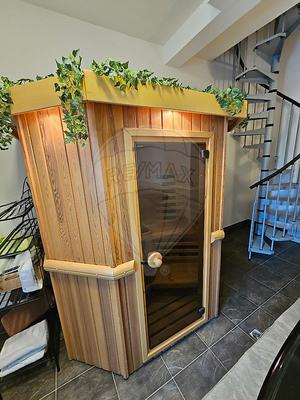 Maison - 208 m² - 7 pièces