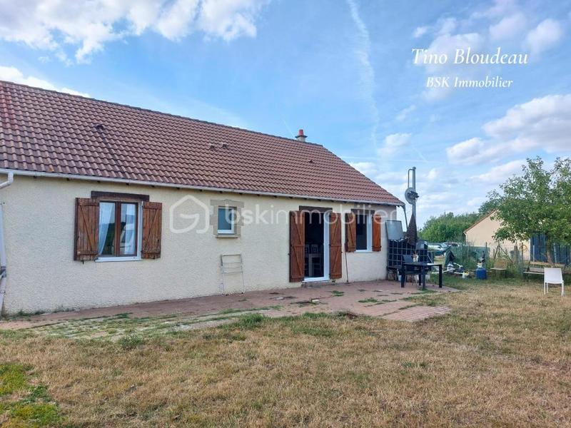 Maison - 93 m² - 4 pièces