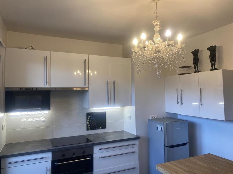 Appartement - 64 m² - 2 pièces