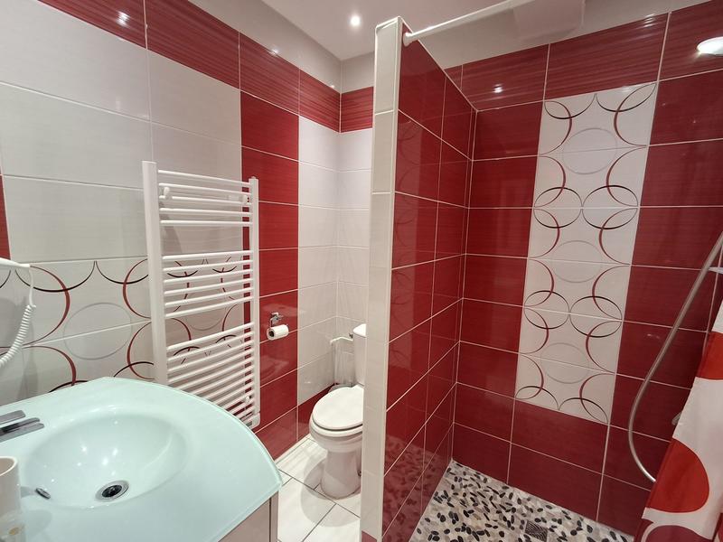 Maison traditionnelle - 170 m² - 9 pièces