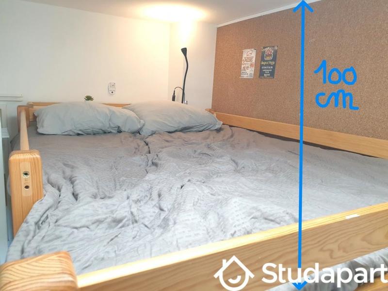 Chambre - 9 m² - 1 pièce