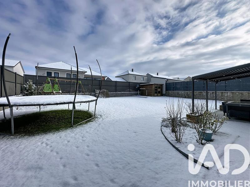 Maison - 111 m² - 6 pièces