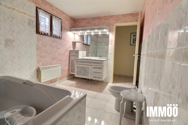 Maison ancienne - 95 m² - 4 pièces