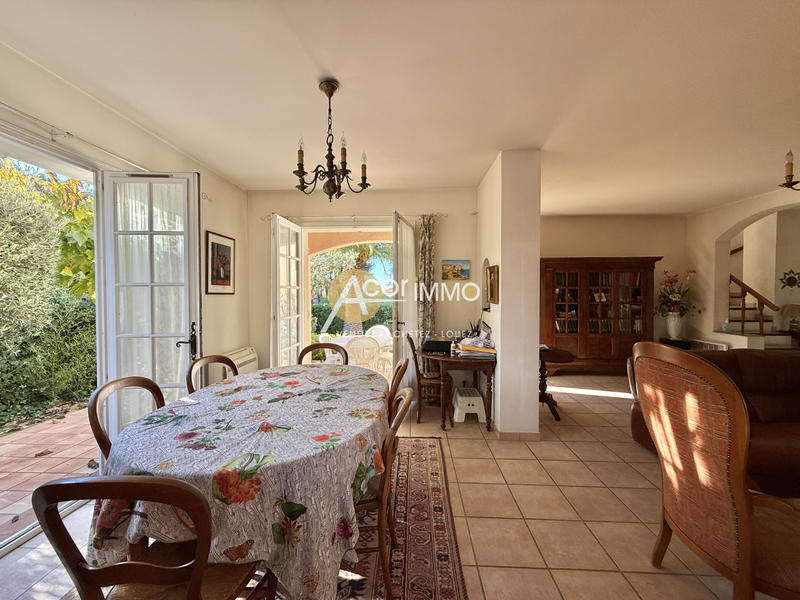 Maison - 112 m² - 6 pièces