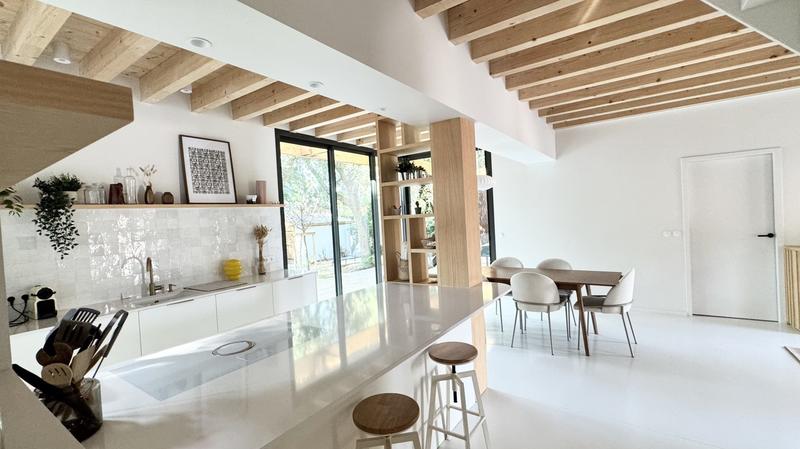 Maison - 163 m² - 4 pièces