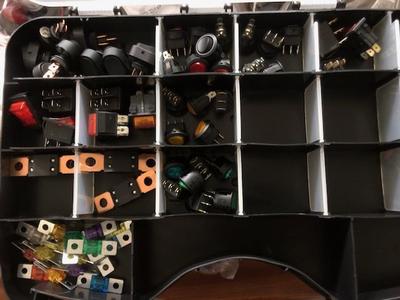 Pièces détachées d'aménagement et de maintenance  caravaning