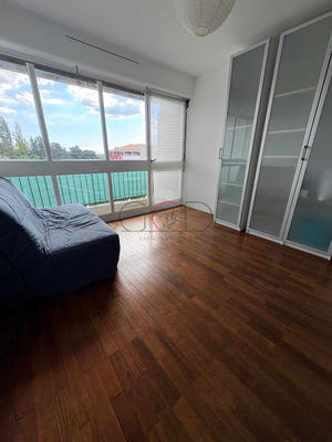 Appartement - 18 m² - 1 pièce