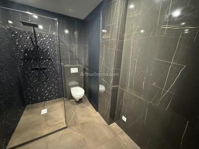 Appartement - 57 m² - 2 pièces