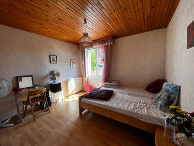 Maison - 98 m² - 5 pièces