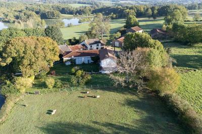 Maison - 150 m² - 4 pièces