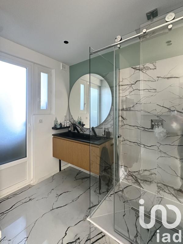 Appartement - 85 m² - 4 pièces