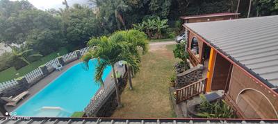 Immeuble - 270 m² - 9 pièces