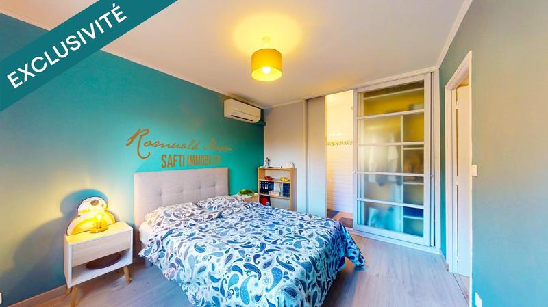 Maison - 240 m² - 9 pièces