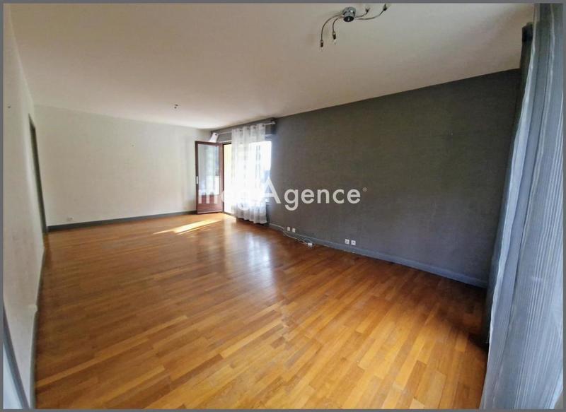 Appartement - 94 m² - 3 pièces