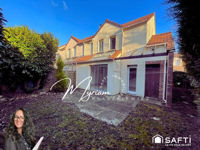 Maison - 110 m² - 4 pièces