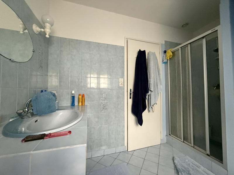 Maison - 200 m² - 7 pièces