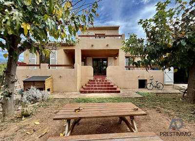 Maison - 150 m² - 5 pièces