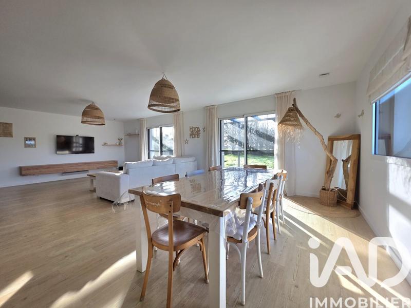 Maison - 141 m² - 4 pièces