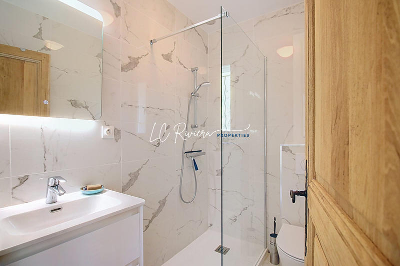 Villa - 165 m² - 6 pièces