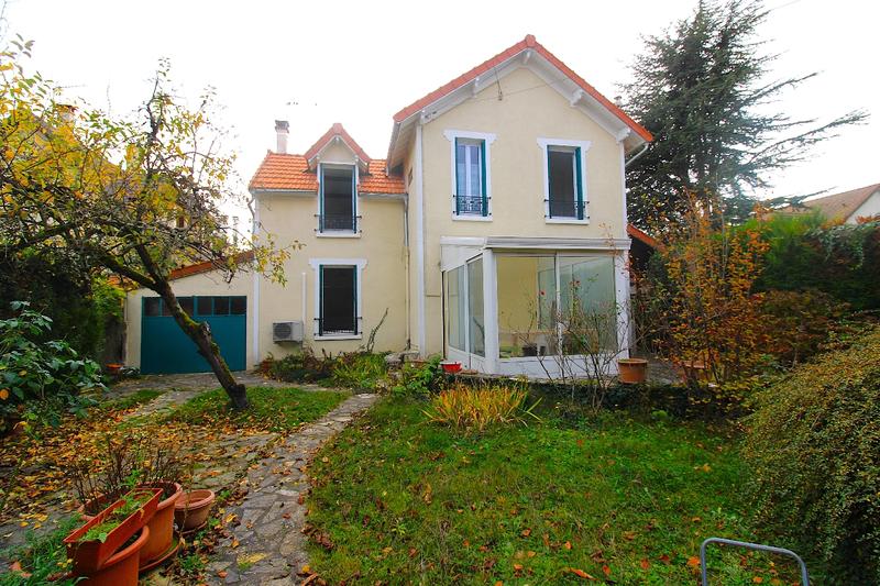 Maison - 107 m² - 5 pièces