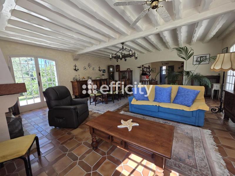 Pavillon - 194 m² - 8 pièces