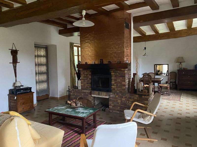 Maison - 235 m² - 9 pièces