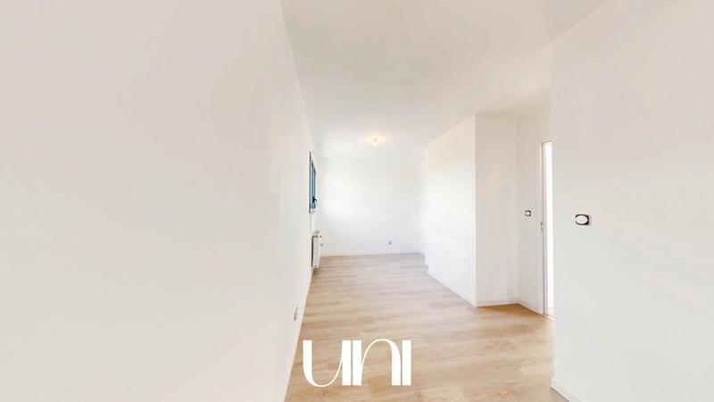 Maison - 108 m² - 6 pièces